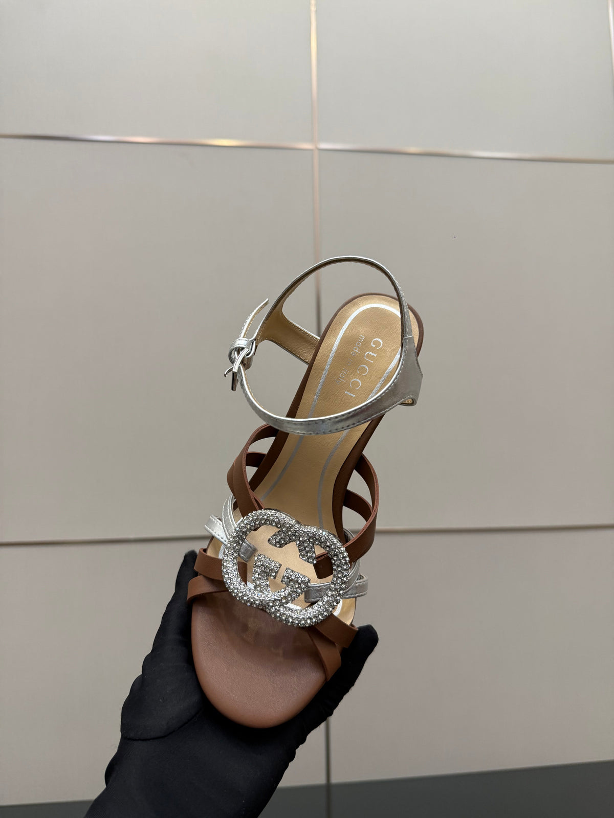 GG Pump 10.5cm With Crystal Interlocking G Brown Sliver Leather