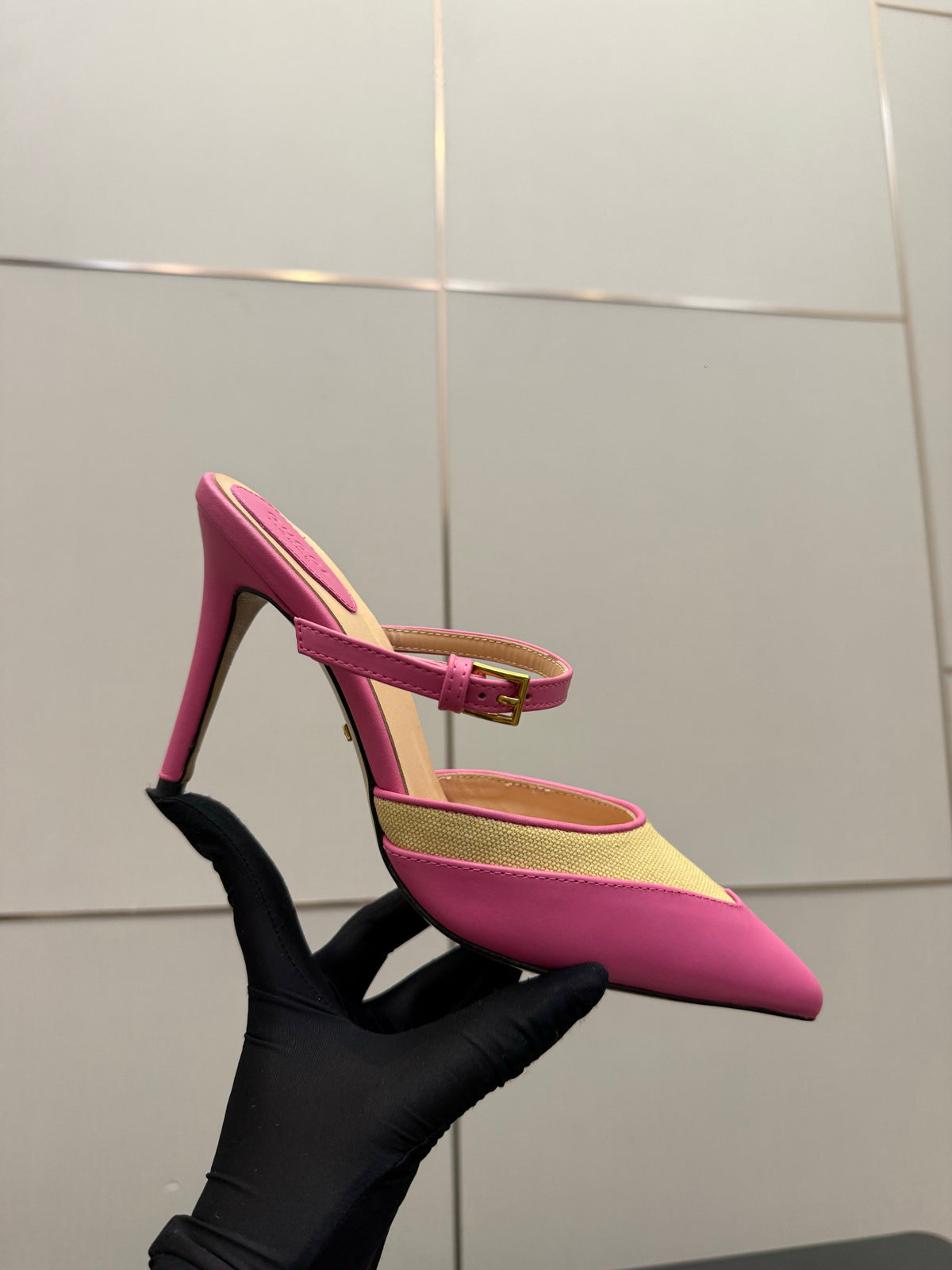 GG Pointed-Toe Mules 9.5cm Pink Cowhide 725304