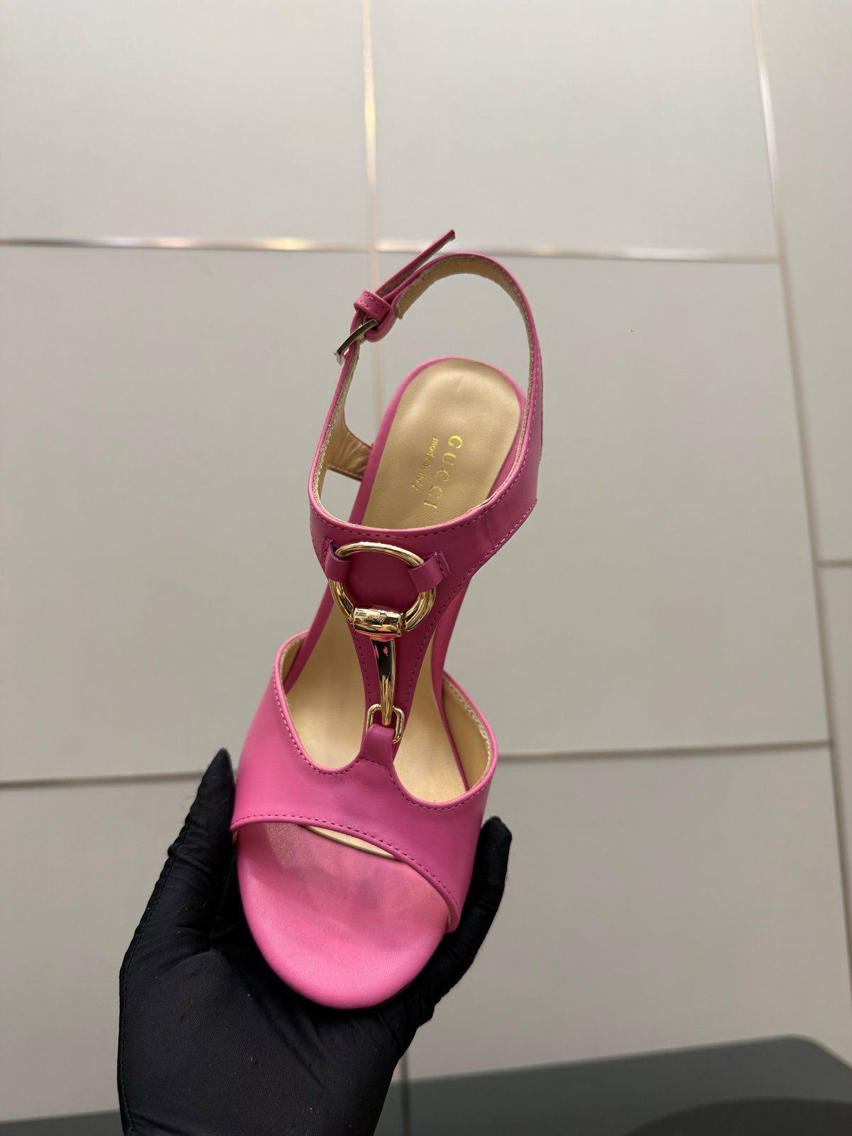 GG G-Buckle High-Heeled Sandals 10.5cm Pink  Cowhide 725307
