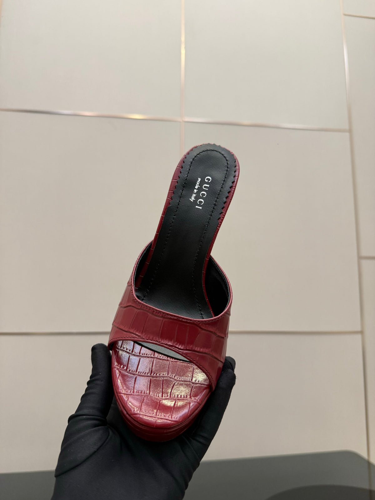 GG 26s Sandal 12cm Burgundy Embossed Leather 828215