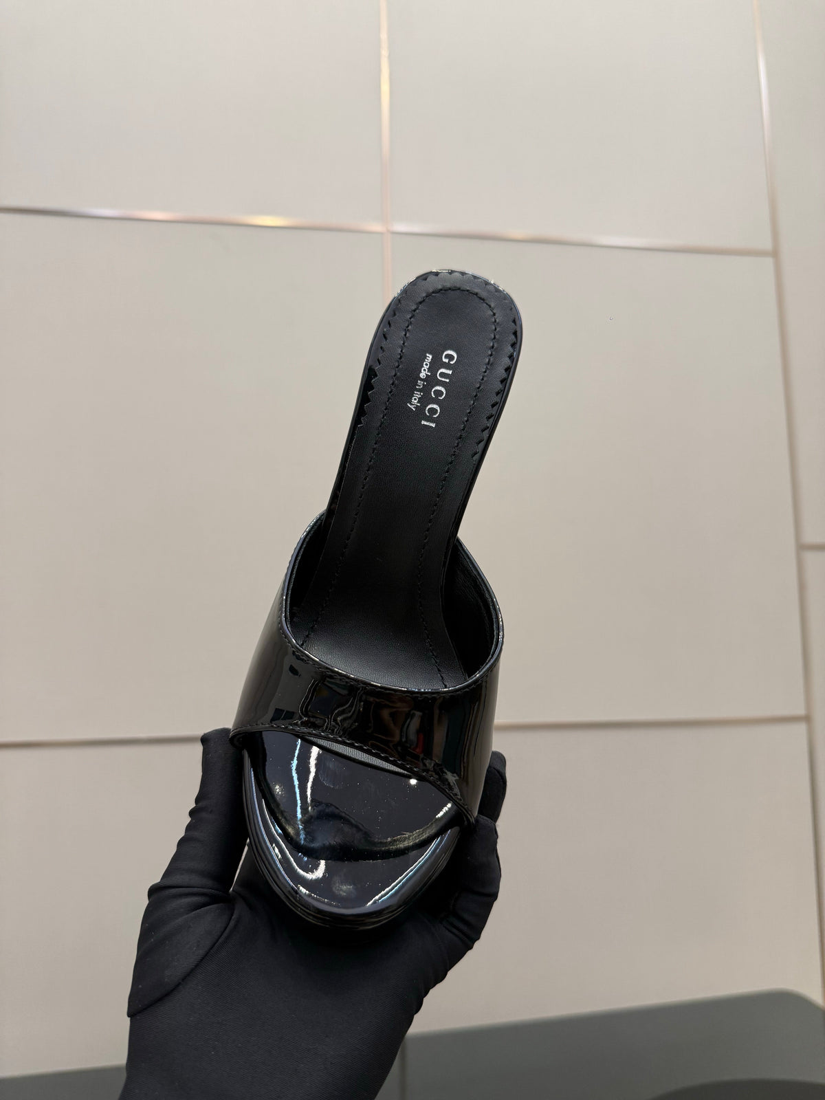 GG 26s Sandal 12cm Black Patent Leather 828219