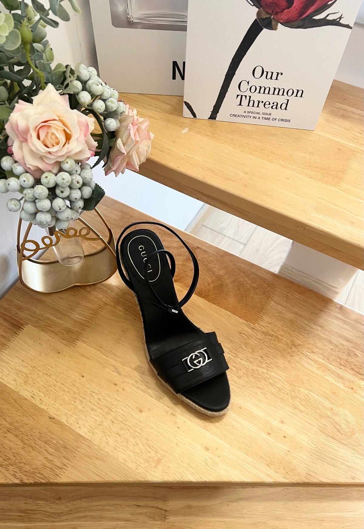 GG 26ss Platform Wedge Sandals 9cm Black Sheepskin Straw 692204