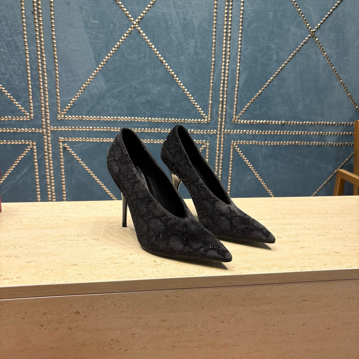 GG High-Heeled Pump 10.5cm Black Suede 741294