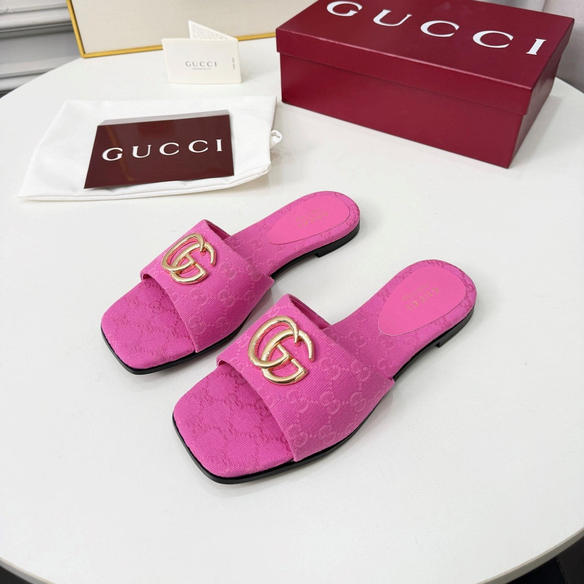 GG 2026 Early Spring Mule Hot Pink Canvas Sheepskin 688515