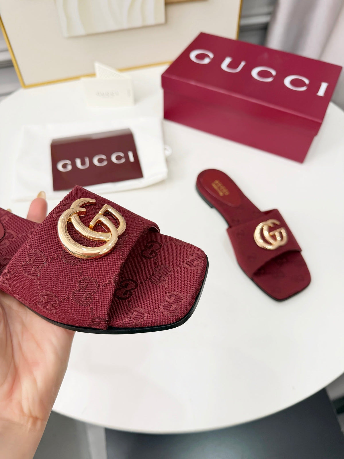 GG 2026 Early Spring Mule Burgundy Canvas Sheepskin 688516