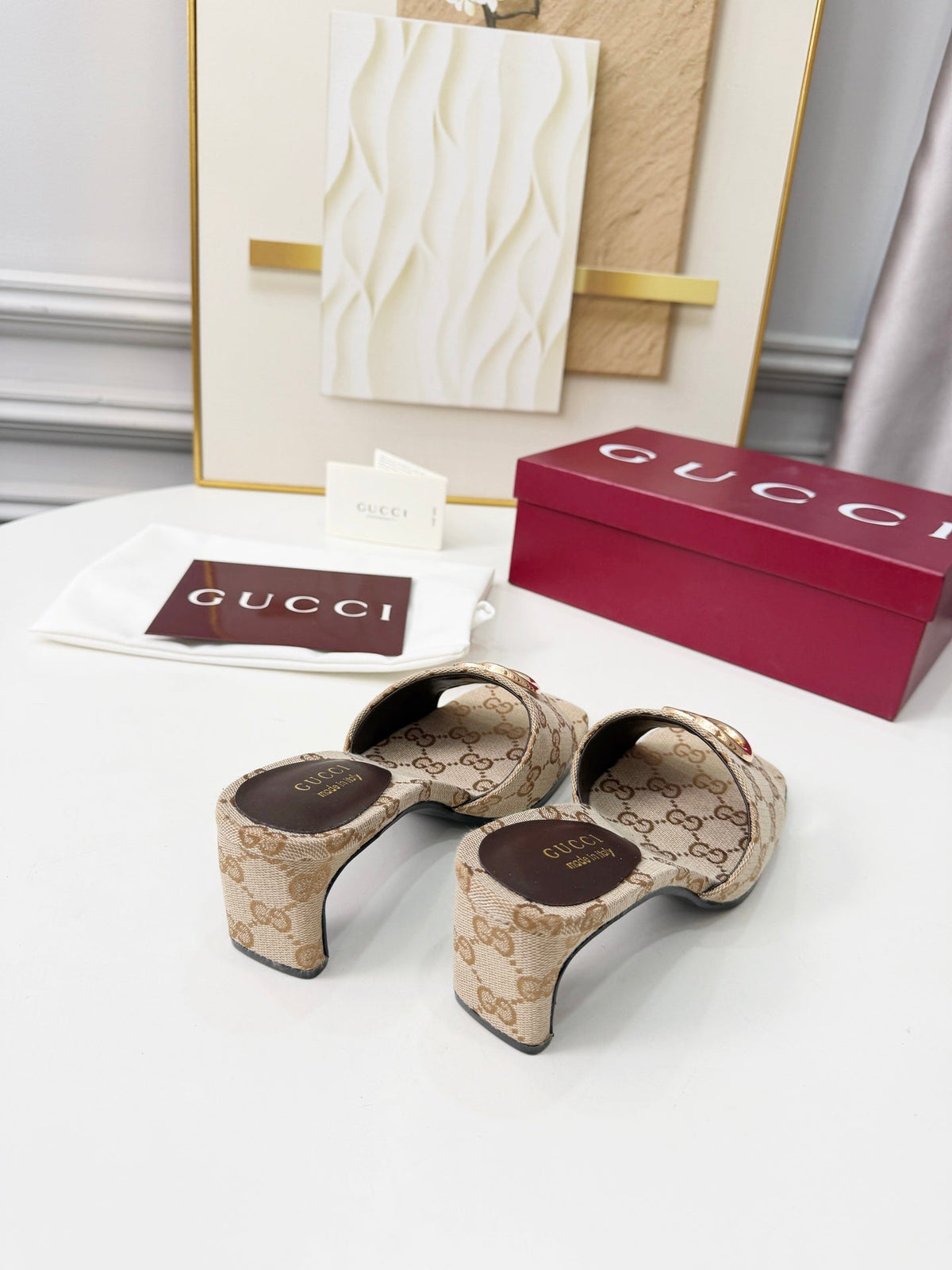 GG 2026 Early Spring Sandals Beige Canvas Sheepskin 688526