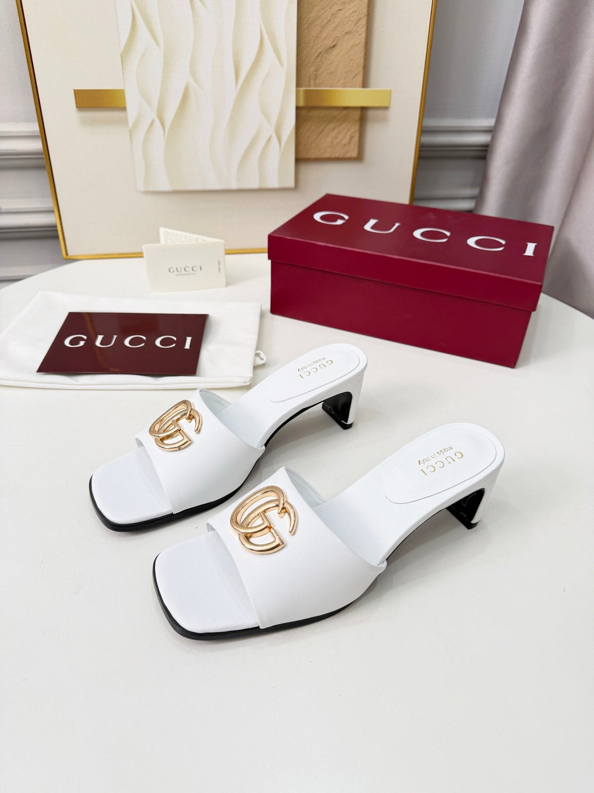 GG 2026 Early Spring Sandals White Sheepskin 688532