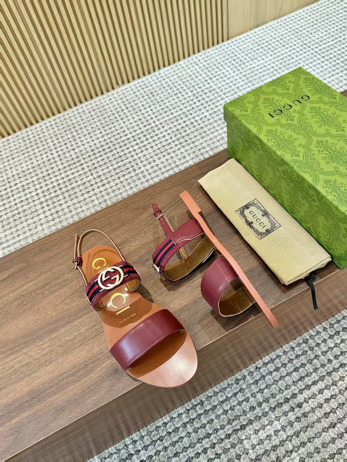 GG Interlocking Sandal Burgundy Brown Canvas & Leather 864289