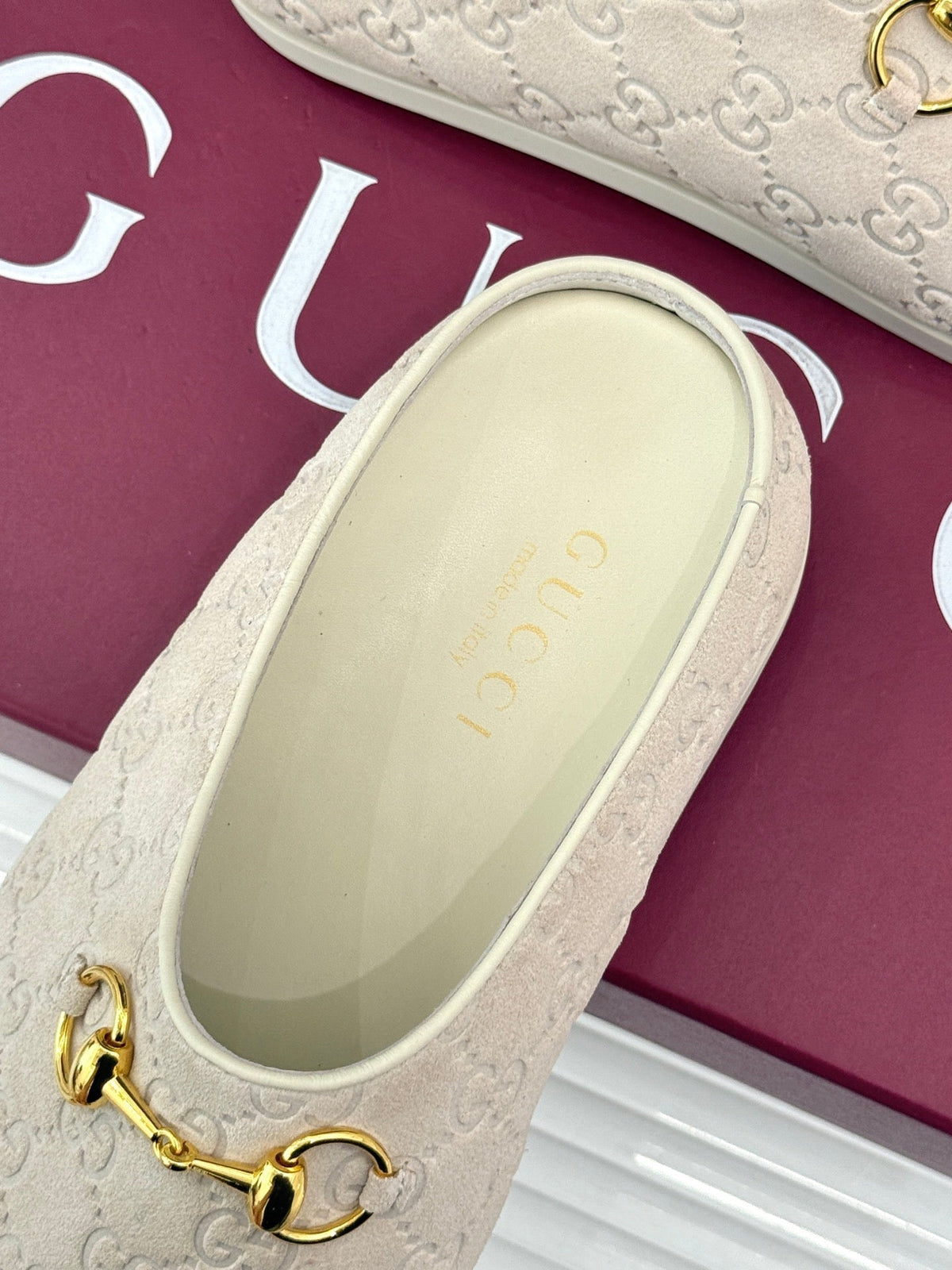 GG Mule With Horsebit Cream Suede 905742