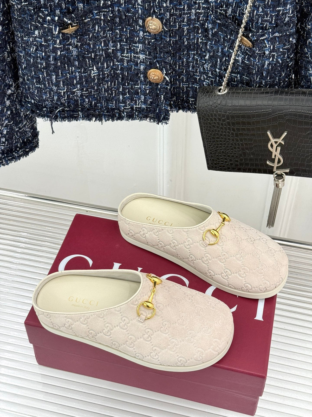 GG Mule With Horsebit Cream Suede 905742