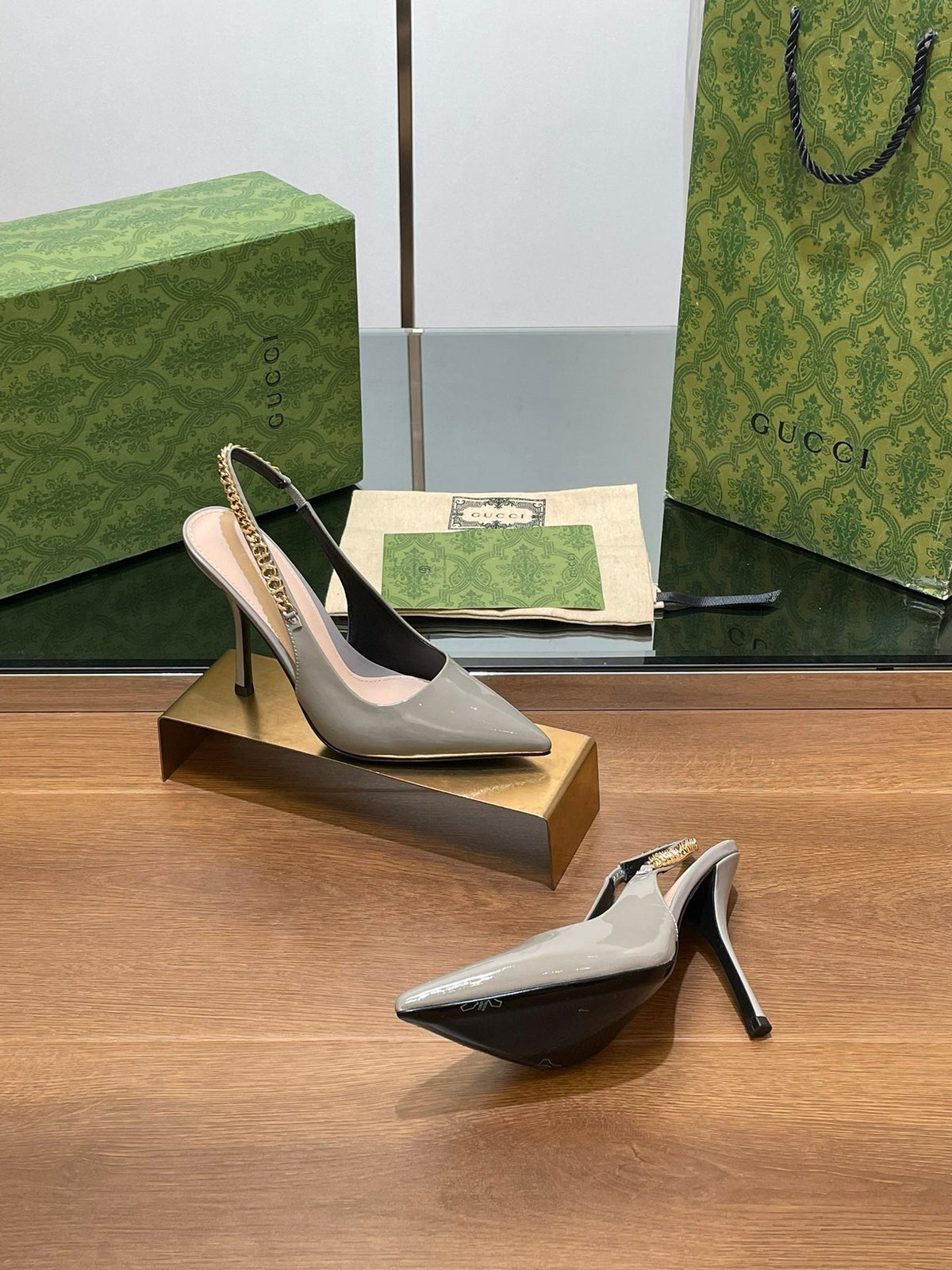 GG HIGH SLINGBACK 10.5 CM IN DOVE GREY GLOSSY CALFSKIN