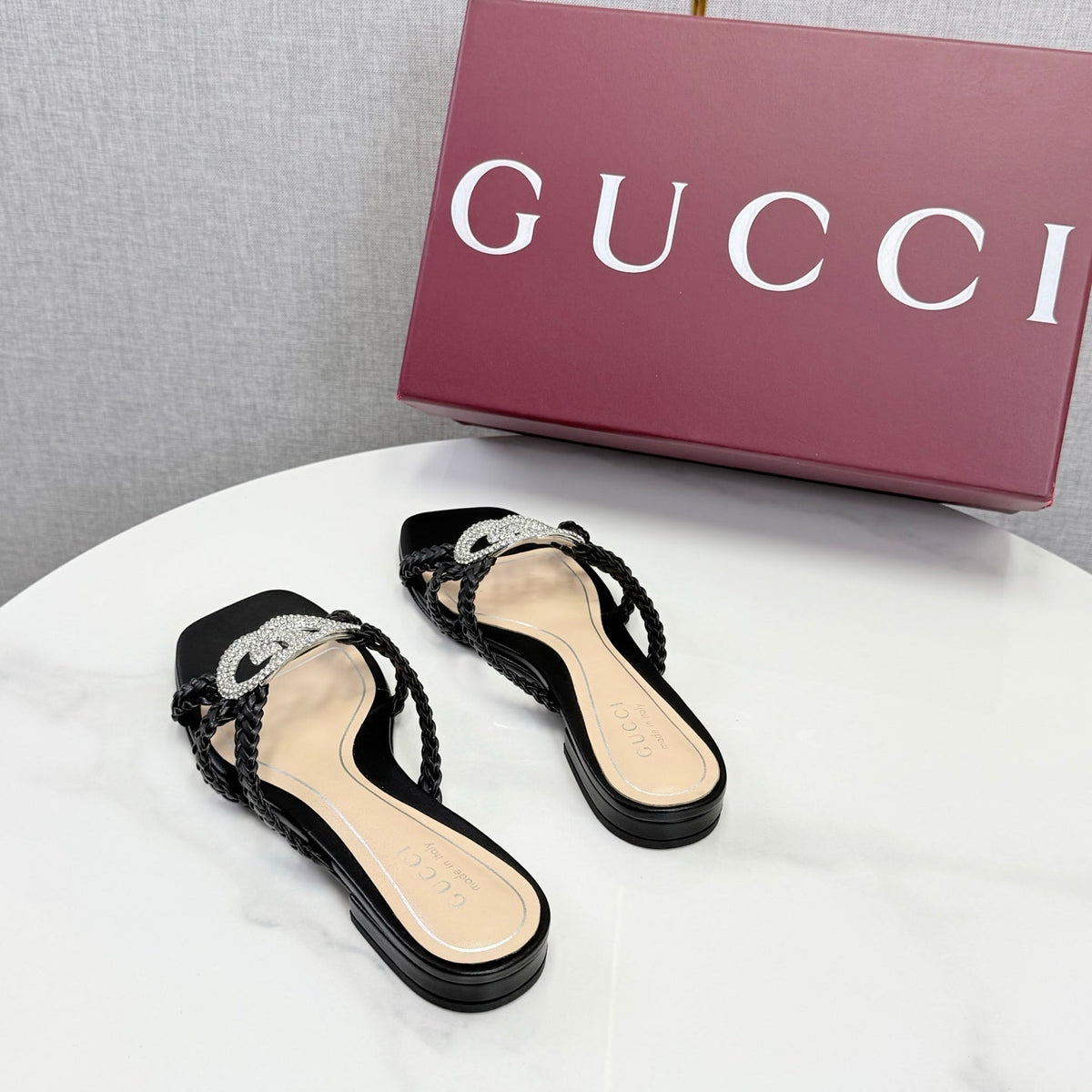 GG 26s Slippers With Crystal Interlocking G Black Leather 639929