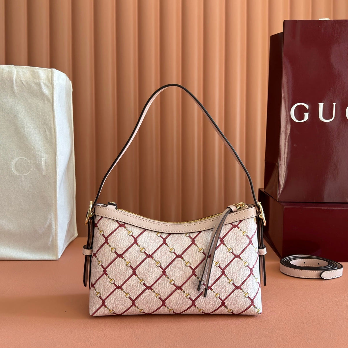 GG Emblem Small Shoulder Bag 22cm Red Pink GG Fabric