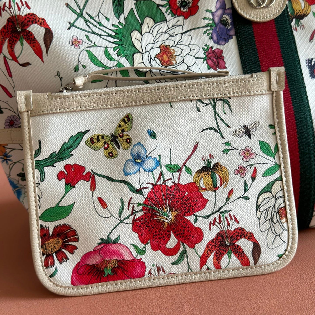 GG 26 Giglio Flora Large Tote Bag 60cm White Canvas 292579