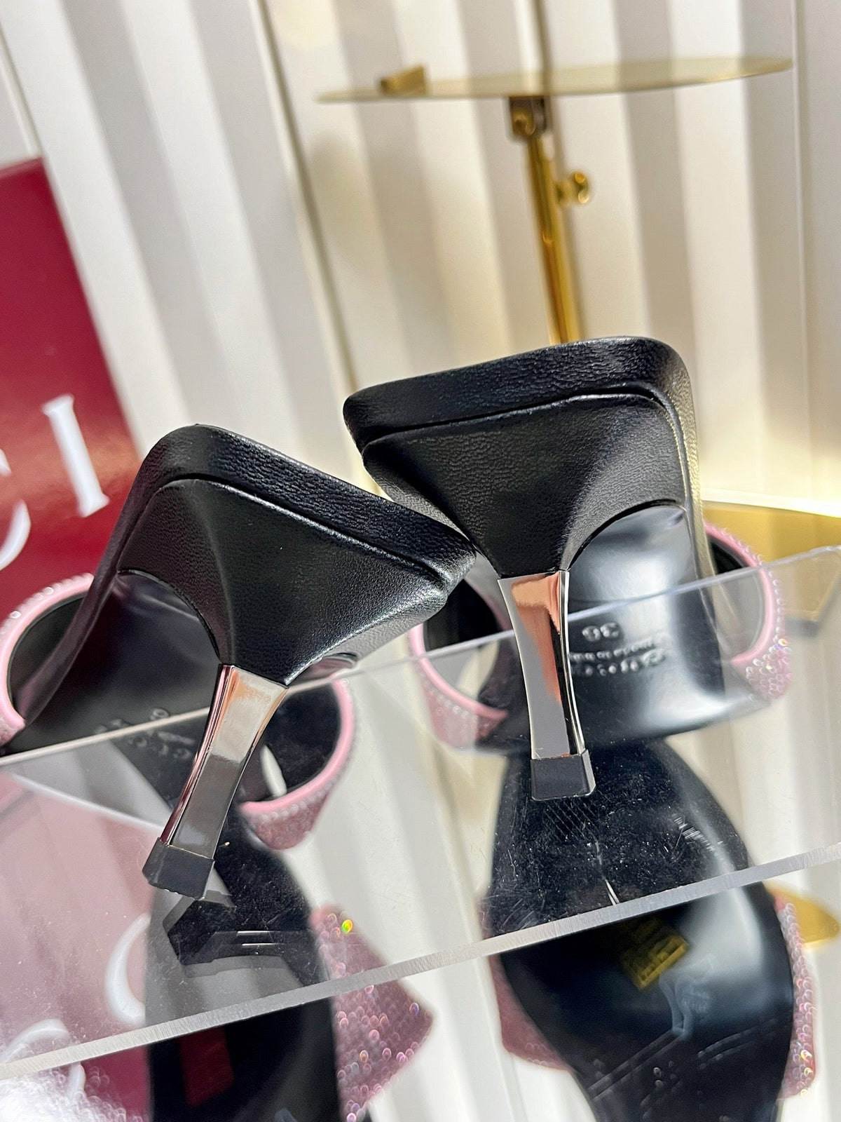 GG 26s Bombshell Crystal Sandal 5cm Black Pink Mesh Leather 768158