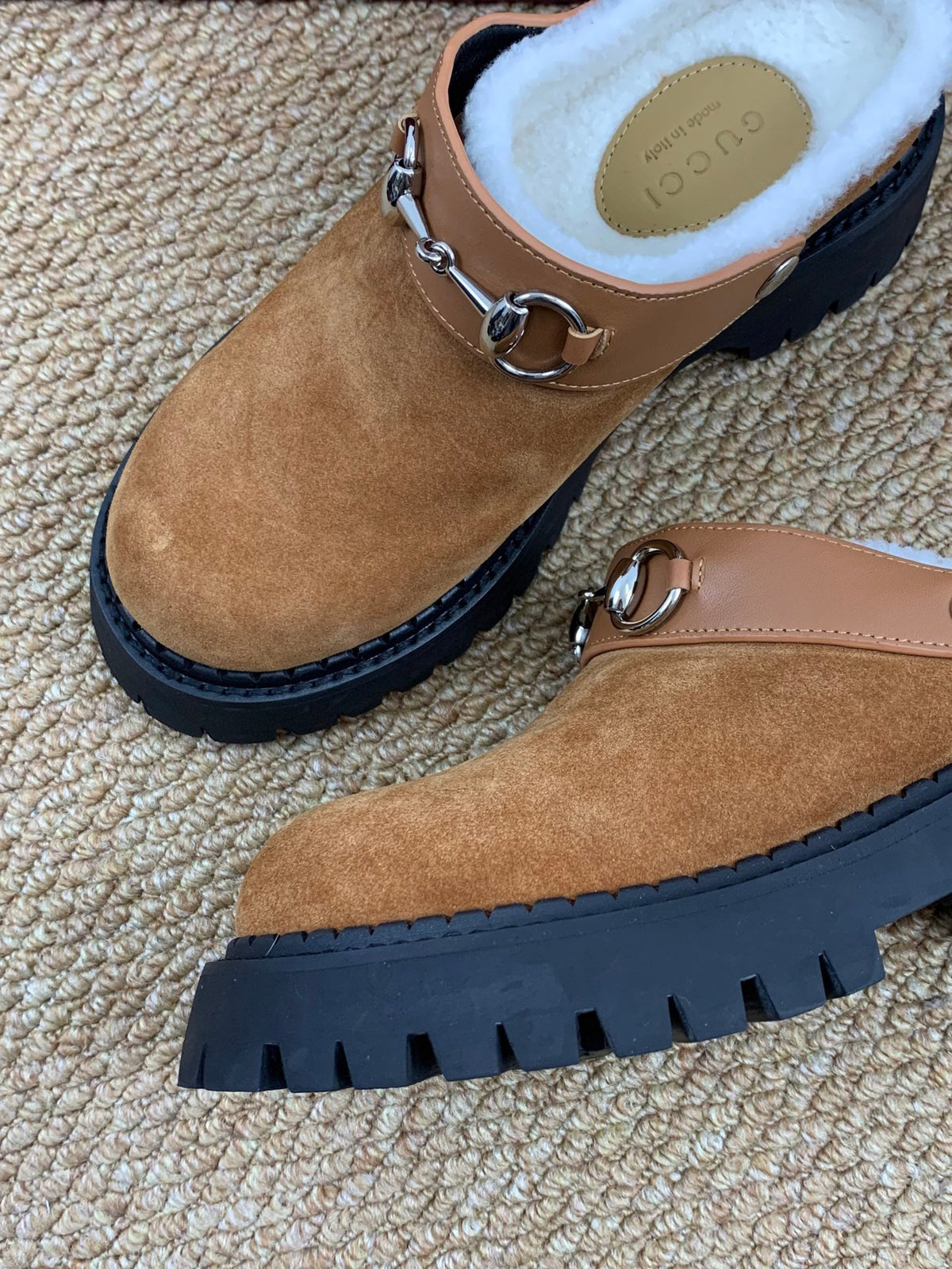 Gucci FW 25 Horsebit Suede Clog Camel  Suede with Shearling 506444