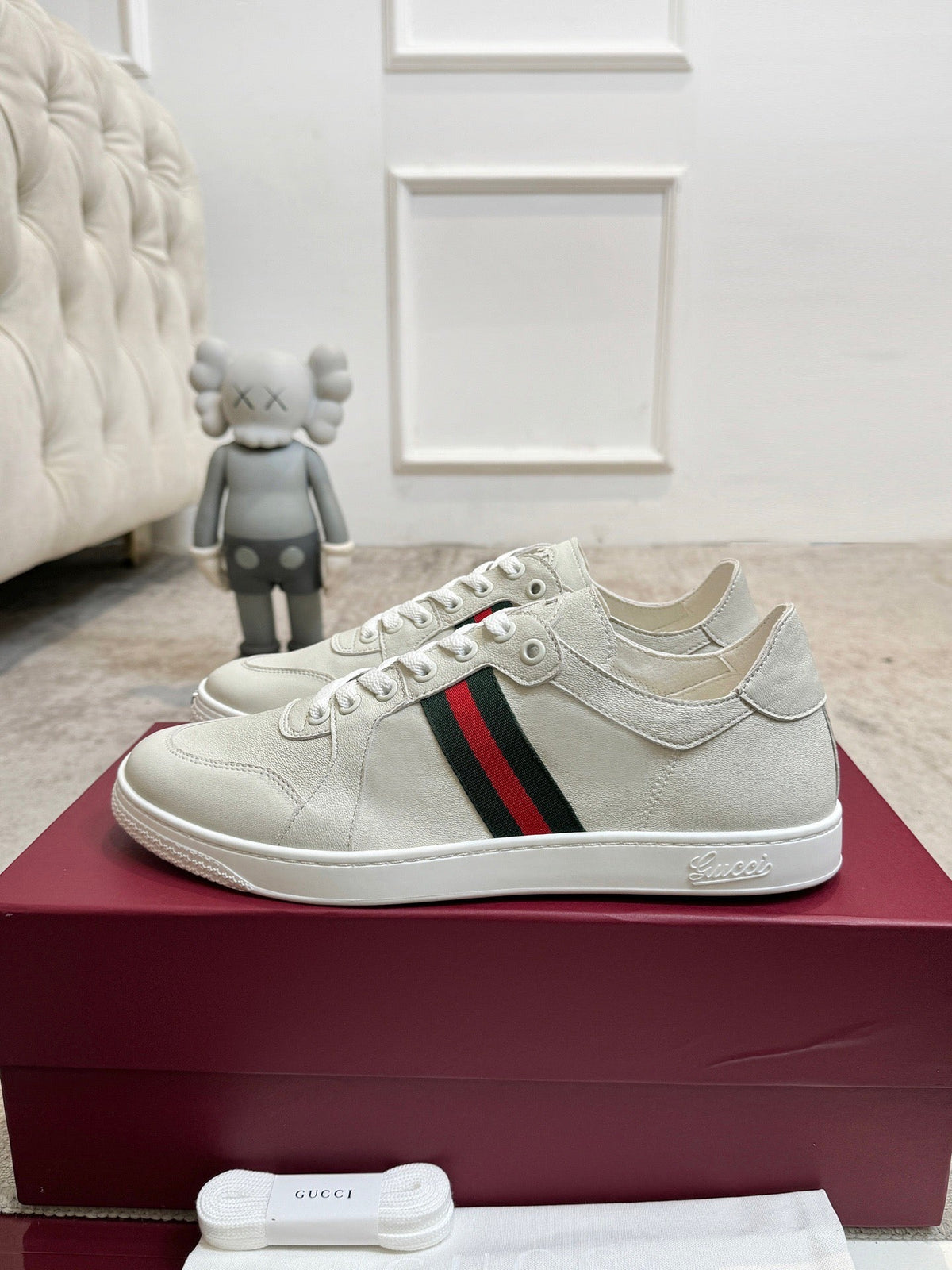 GG Stretch Low-Top Trainers White Leather 824427