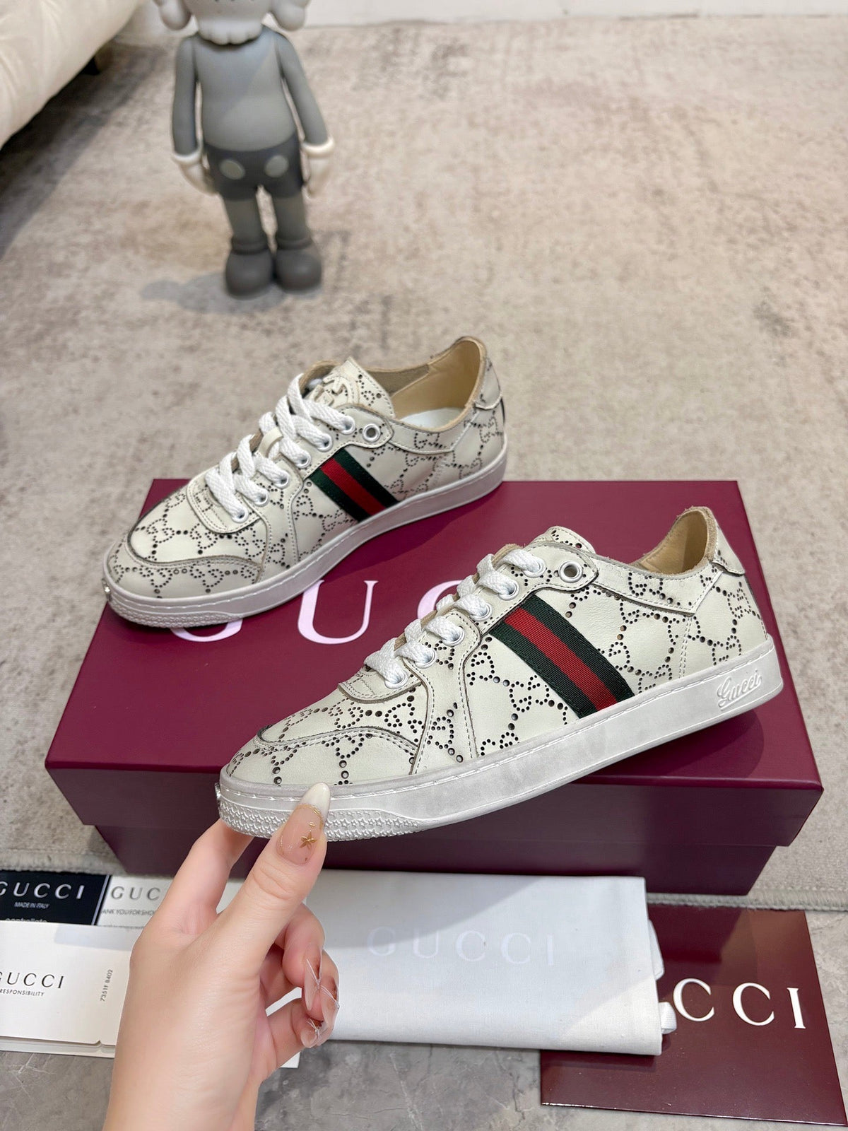 GG Stretch Low-Top Trainers White Leather 824429