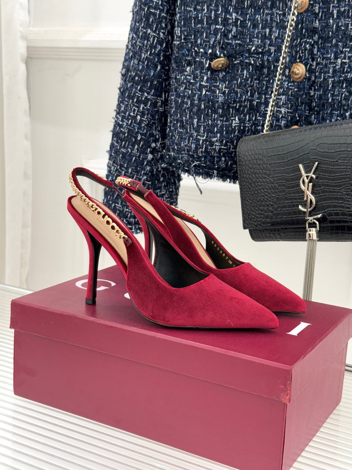 GG 26 Signoria Slingback Pumps 10.5cm Deep Wine Red Suede 632525