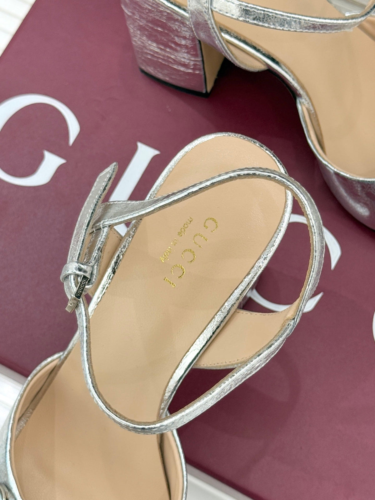 GG 26WF Chunky Heel Sandals 5cm Silver Metallic Sheepskin 632561