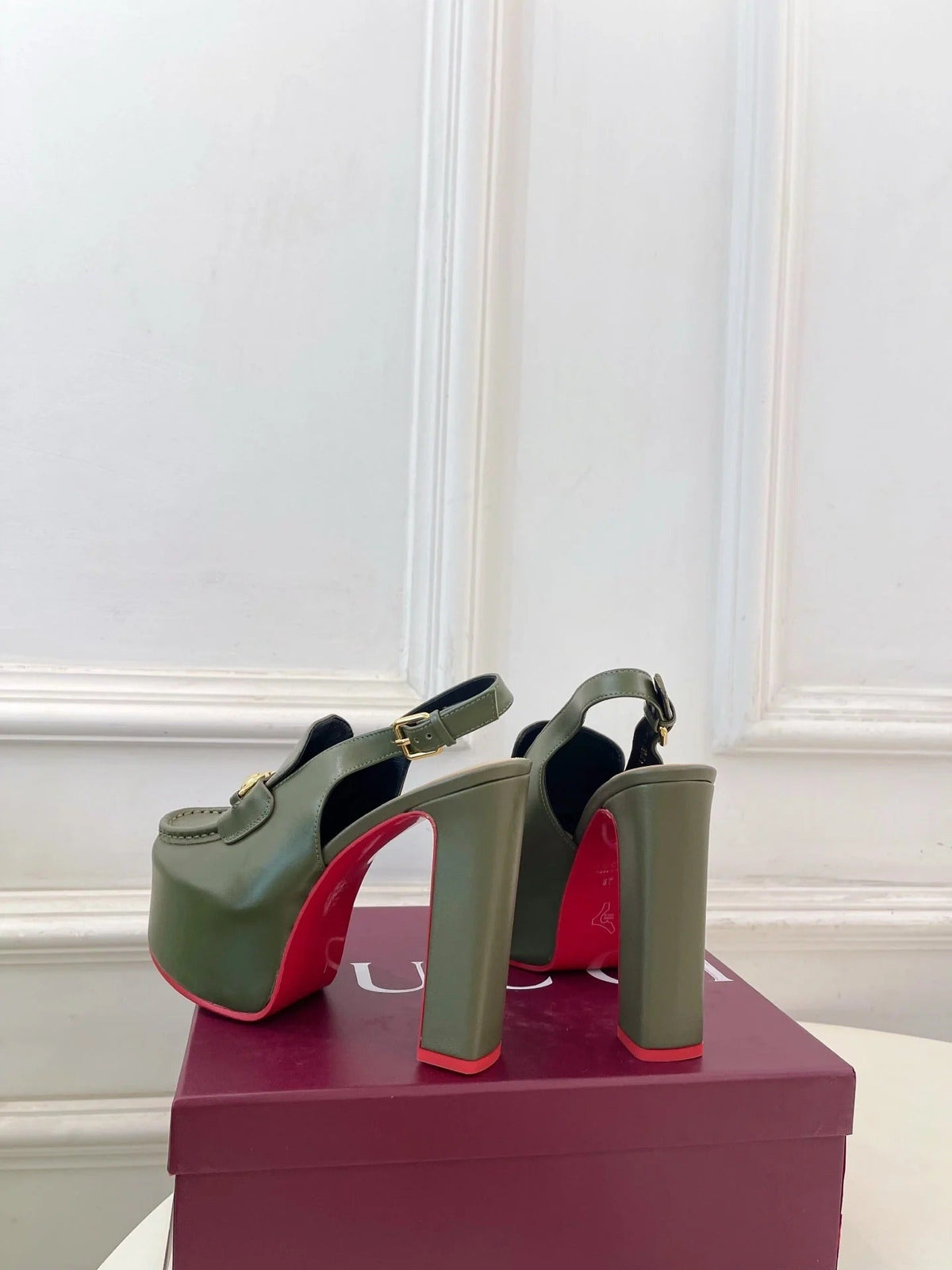 GG 26SS Platform Sandals 130 Green Sheepskin 640264